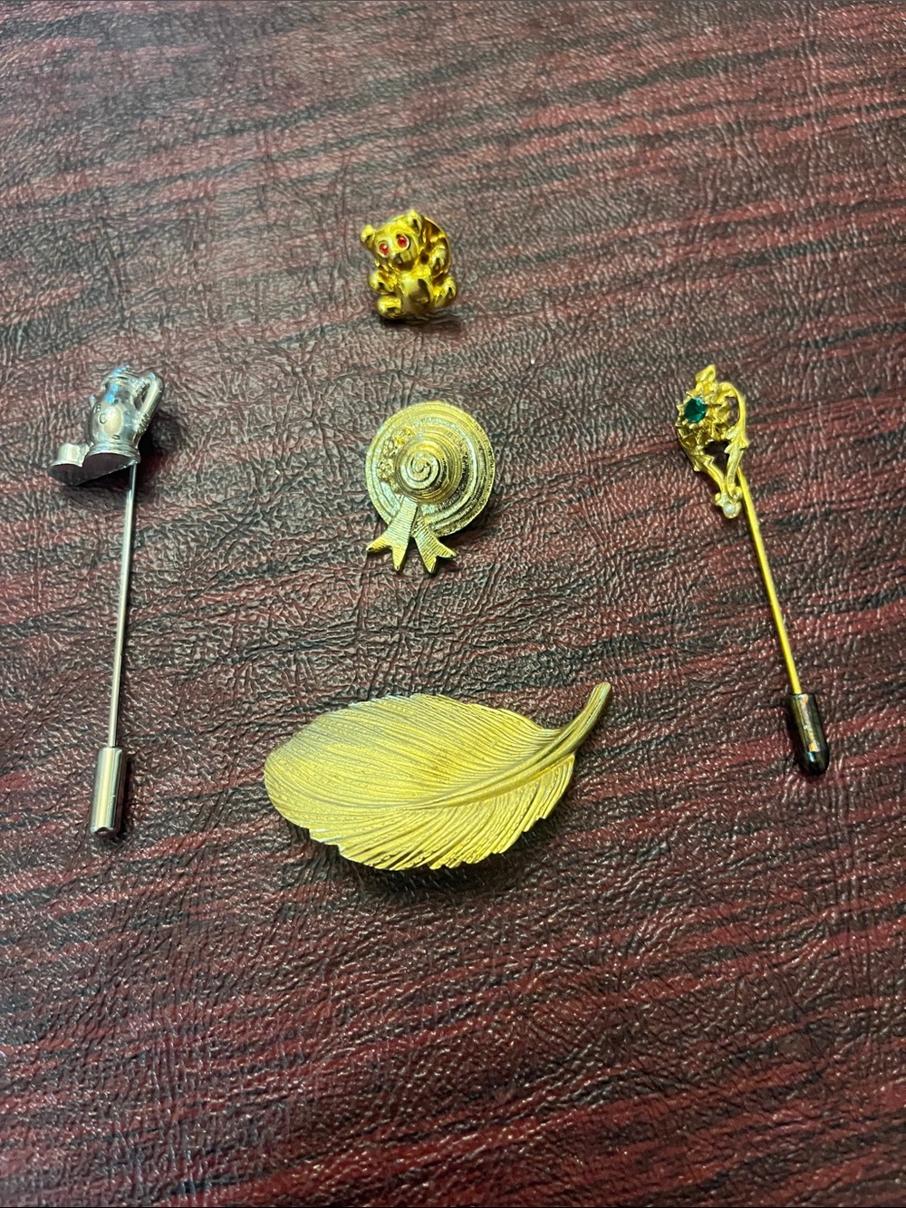 Vintage Costume Jewelry lot of 5 pins